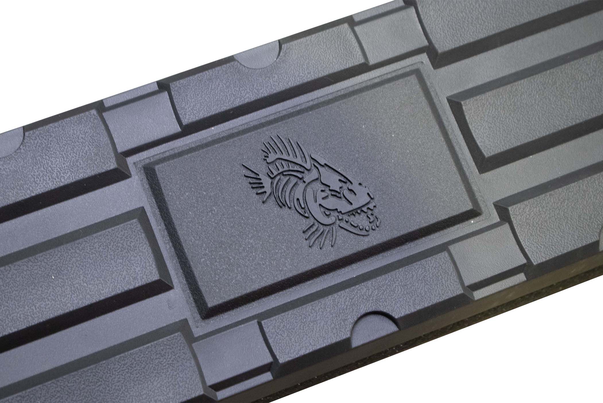 Fishbone Offroad Oval Side Steps for 2014-2019 GM Pickups FB21382 - Image 3
