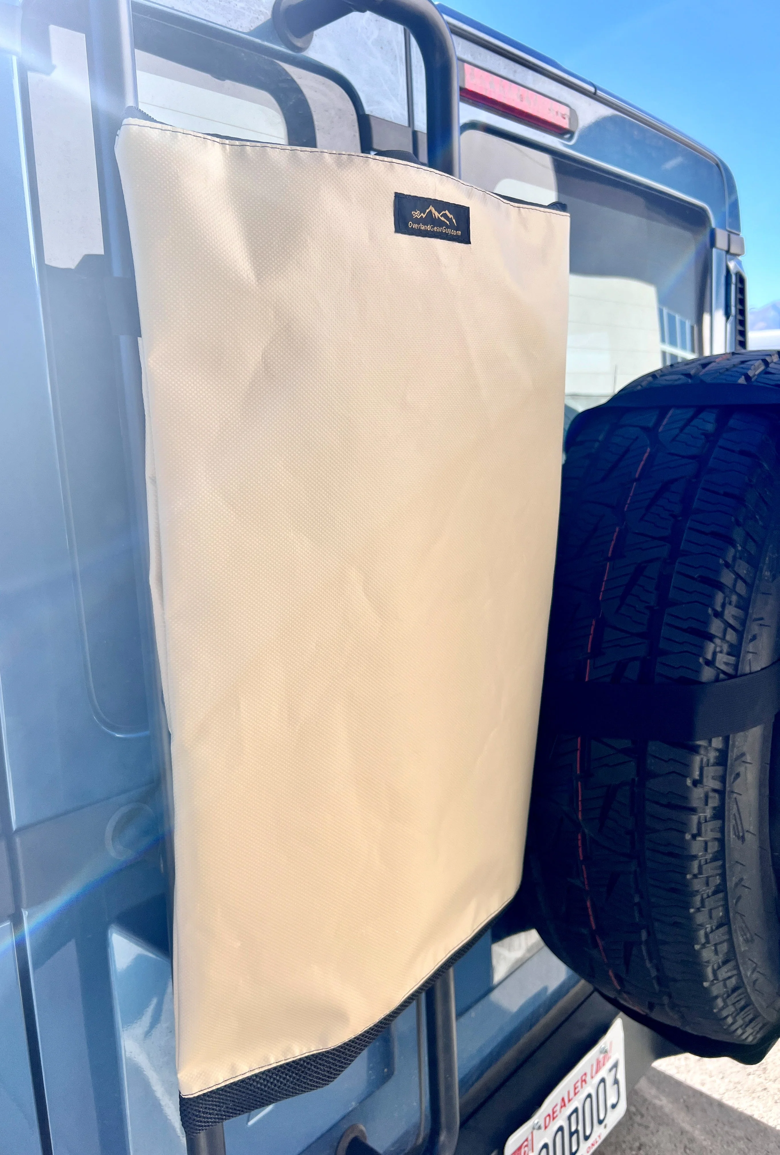 INEOS Grenadier Ladder Trash Bag - 24 inch - Image 7