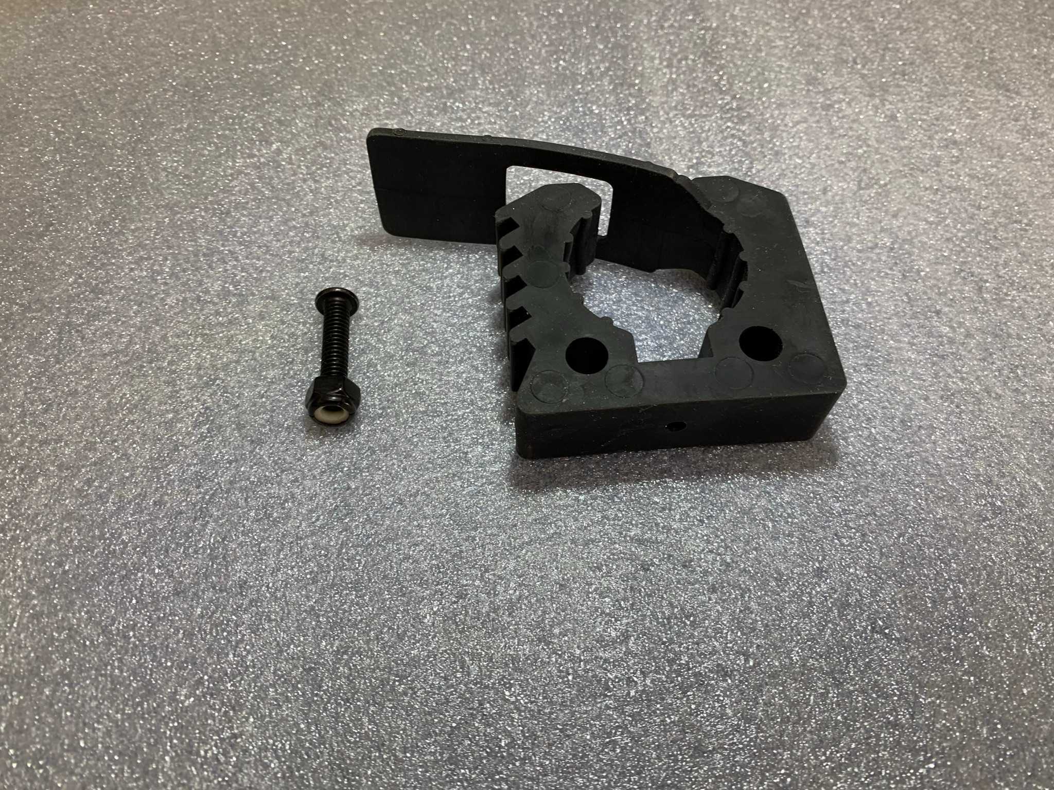 Medium Quick Fist Clamp - Image 3