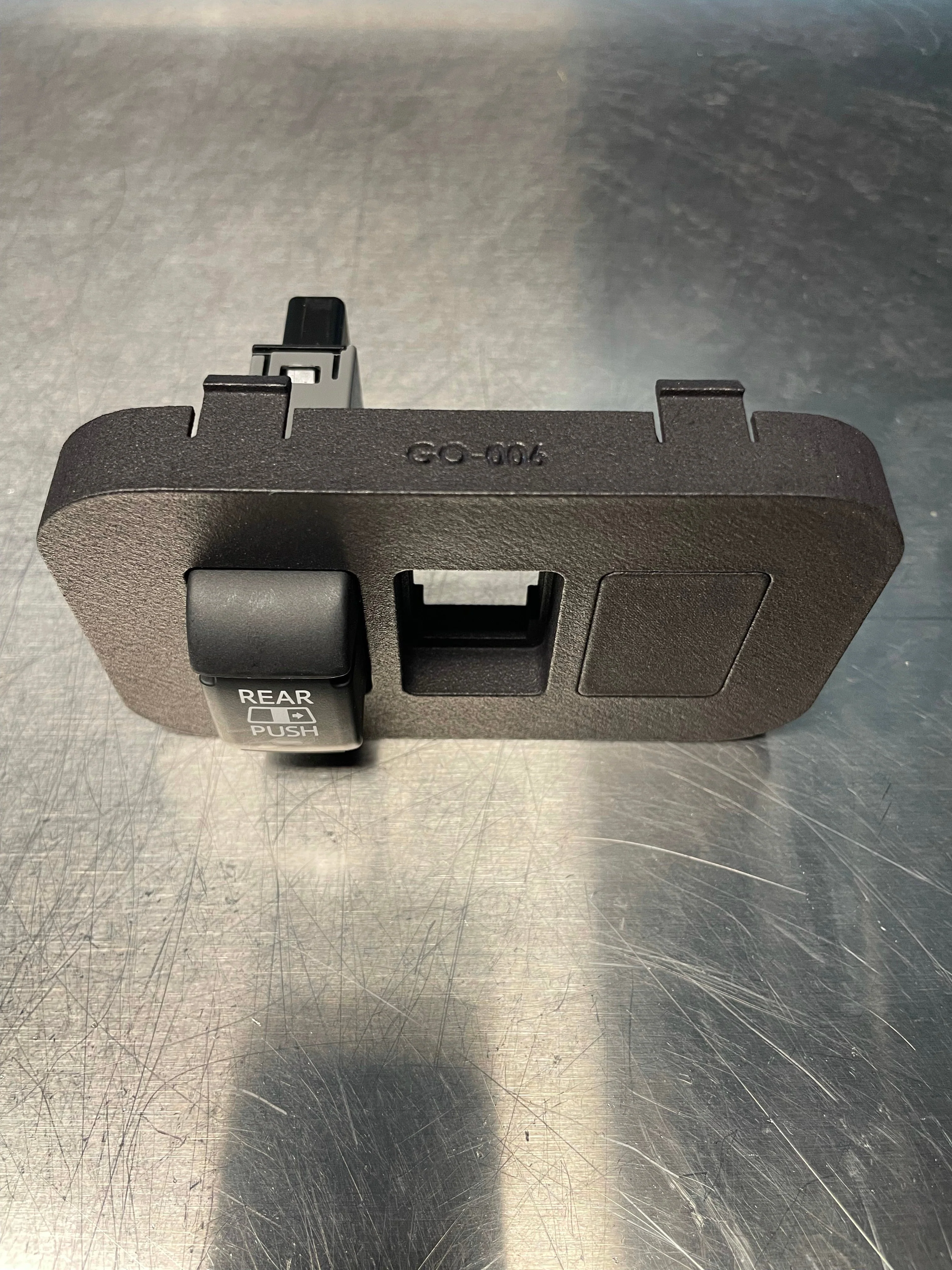 Modular Insert for 3 Short Switches - Image 6
