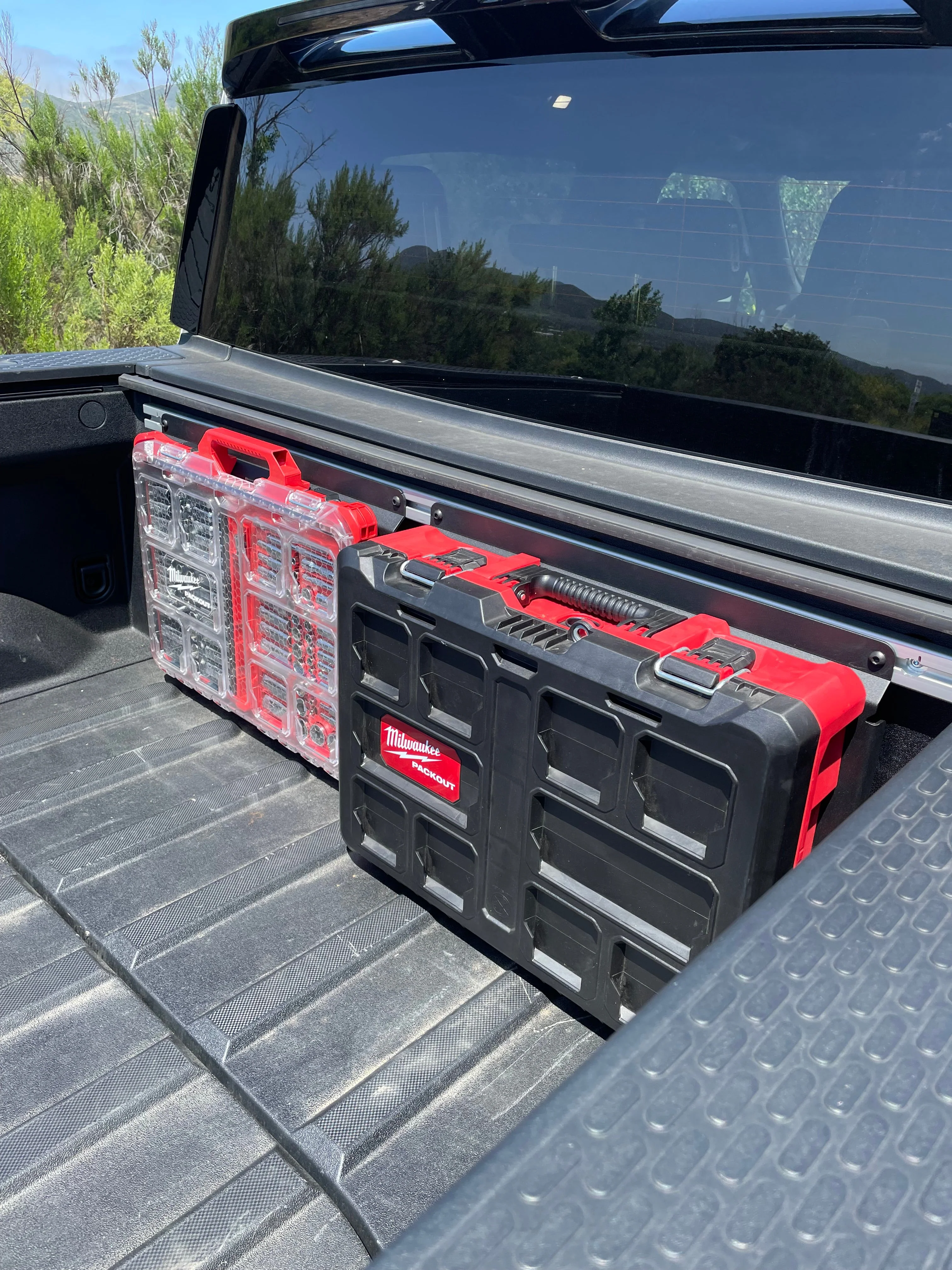 Packout Panel Compatible With Rivain R1T - Image 3
