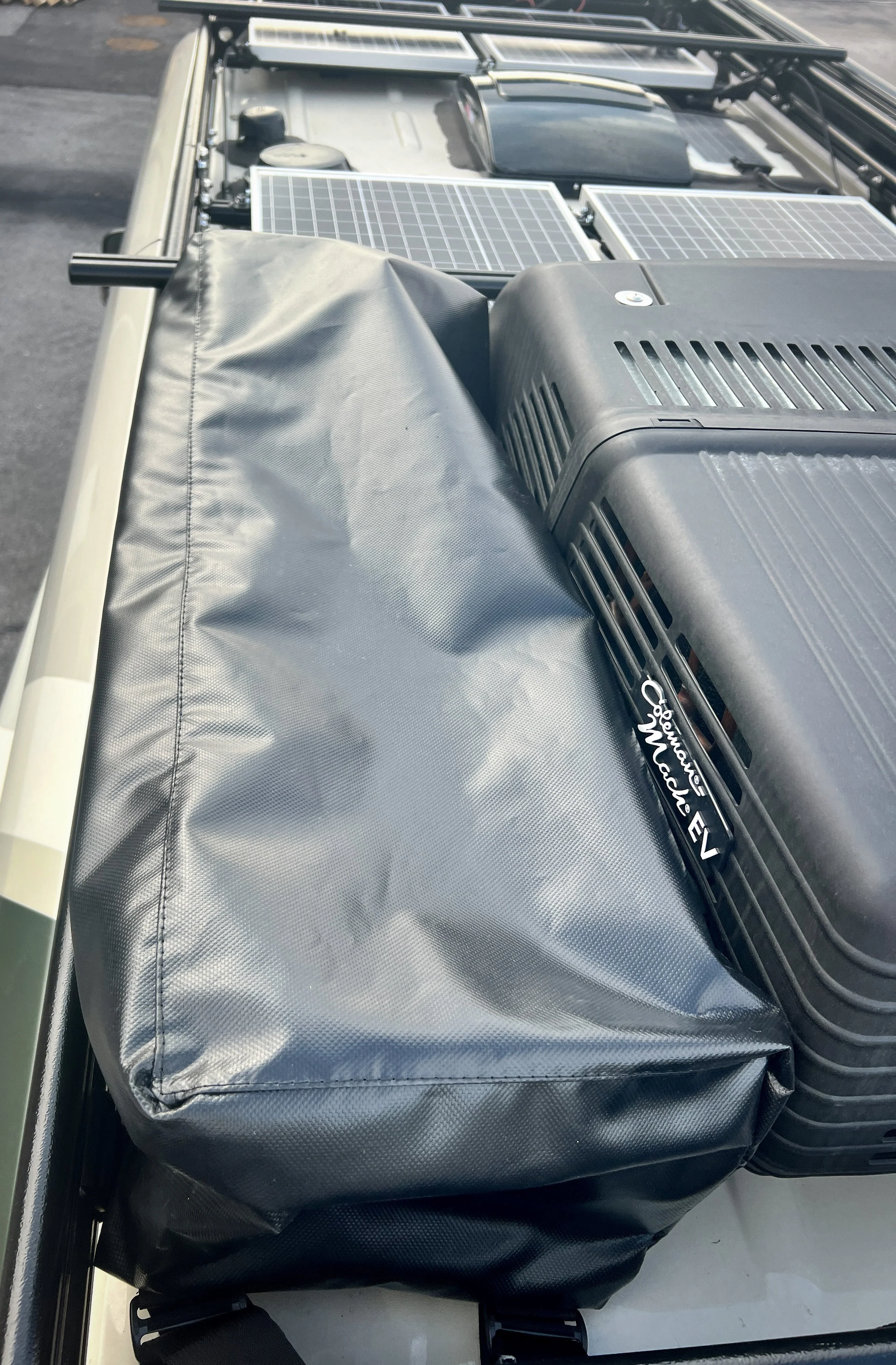 REVEL Van Weather Resistant Roof Top Storage Bag - Image 8
