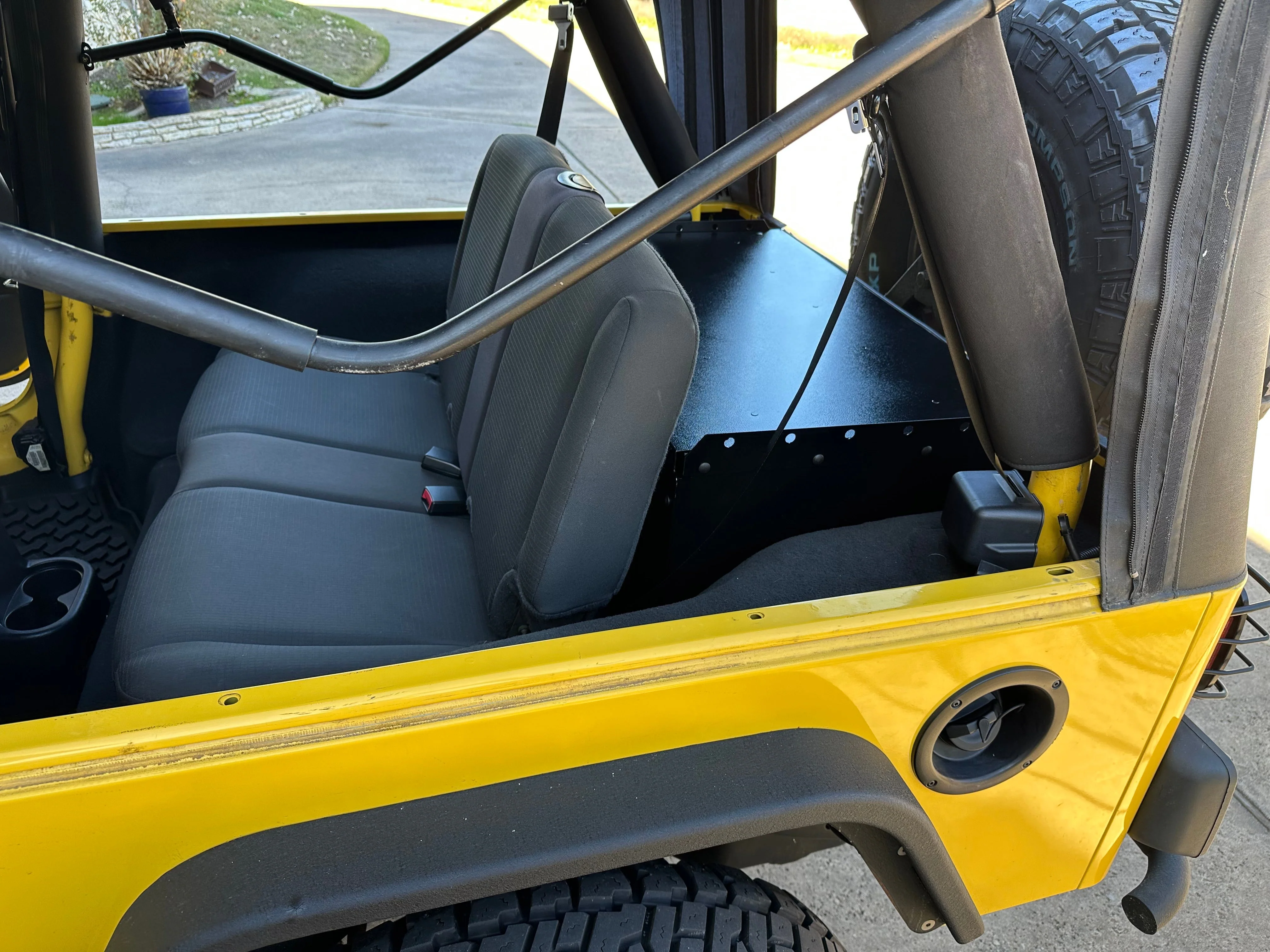 Ridgeback Jeep Security Enclosure - LJ Basic (Rear Seat Installed) - Image 3
