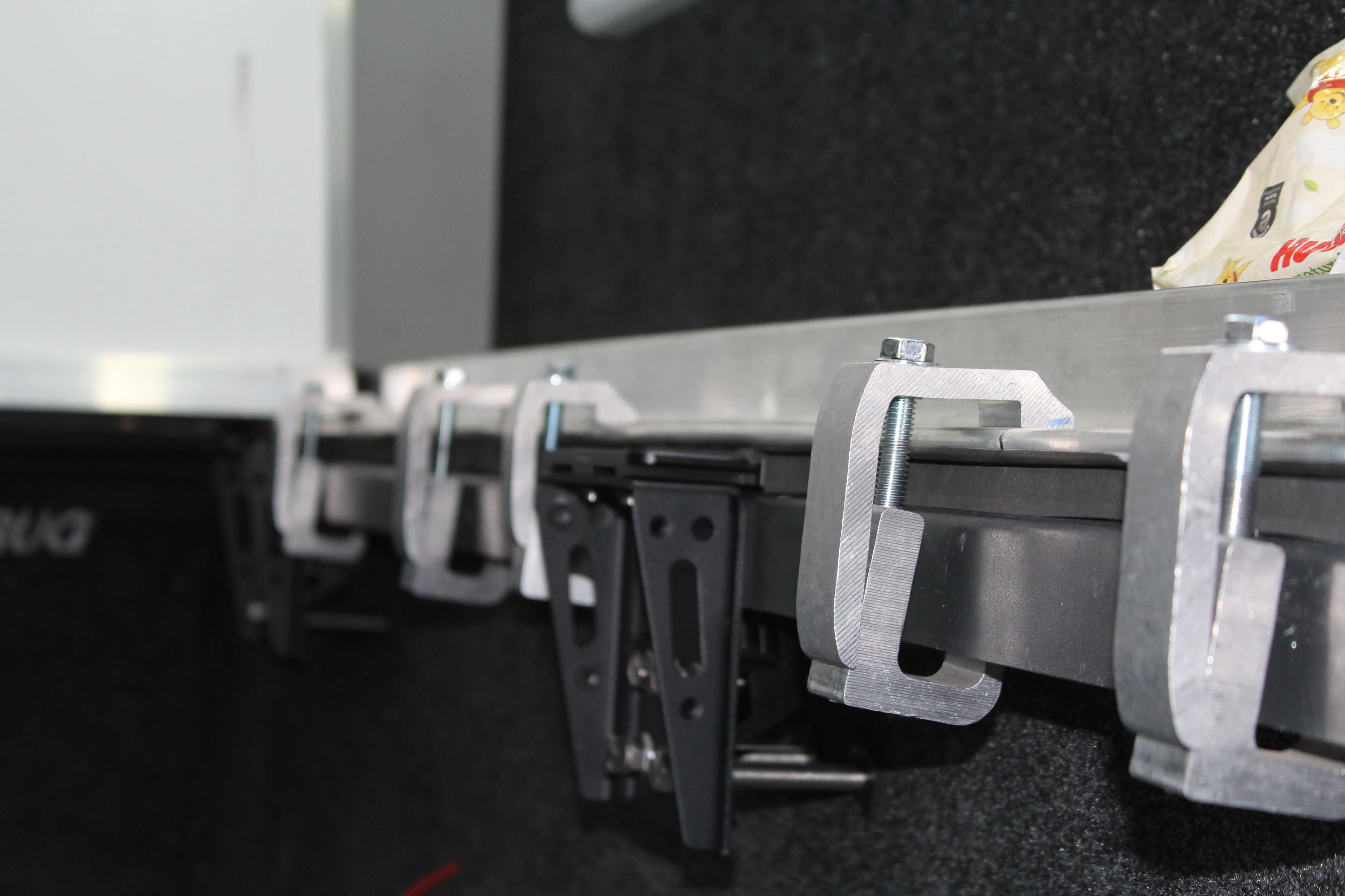 Rubber Leveling Kit - Image 8