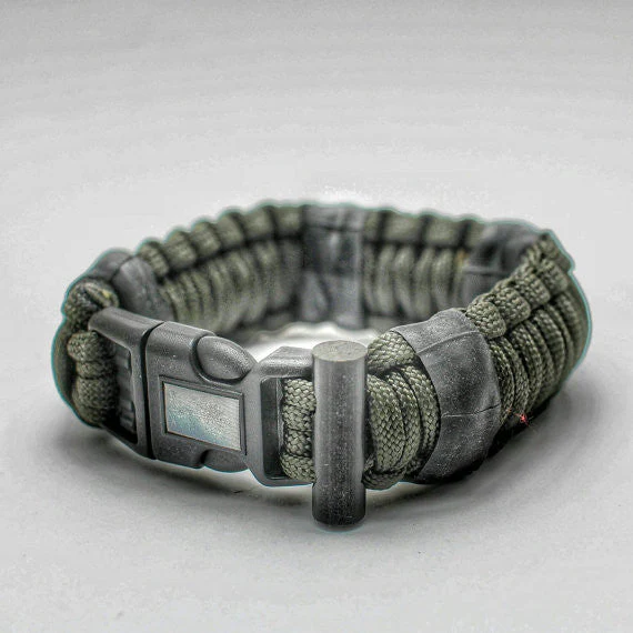 SERE Sidekick- Tactical Survival Paracord Bracelet to Evade, Resist & Escape. - Image 2