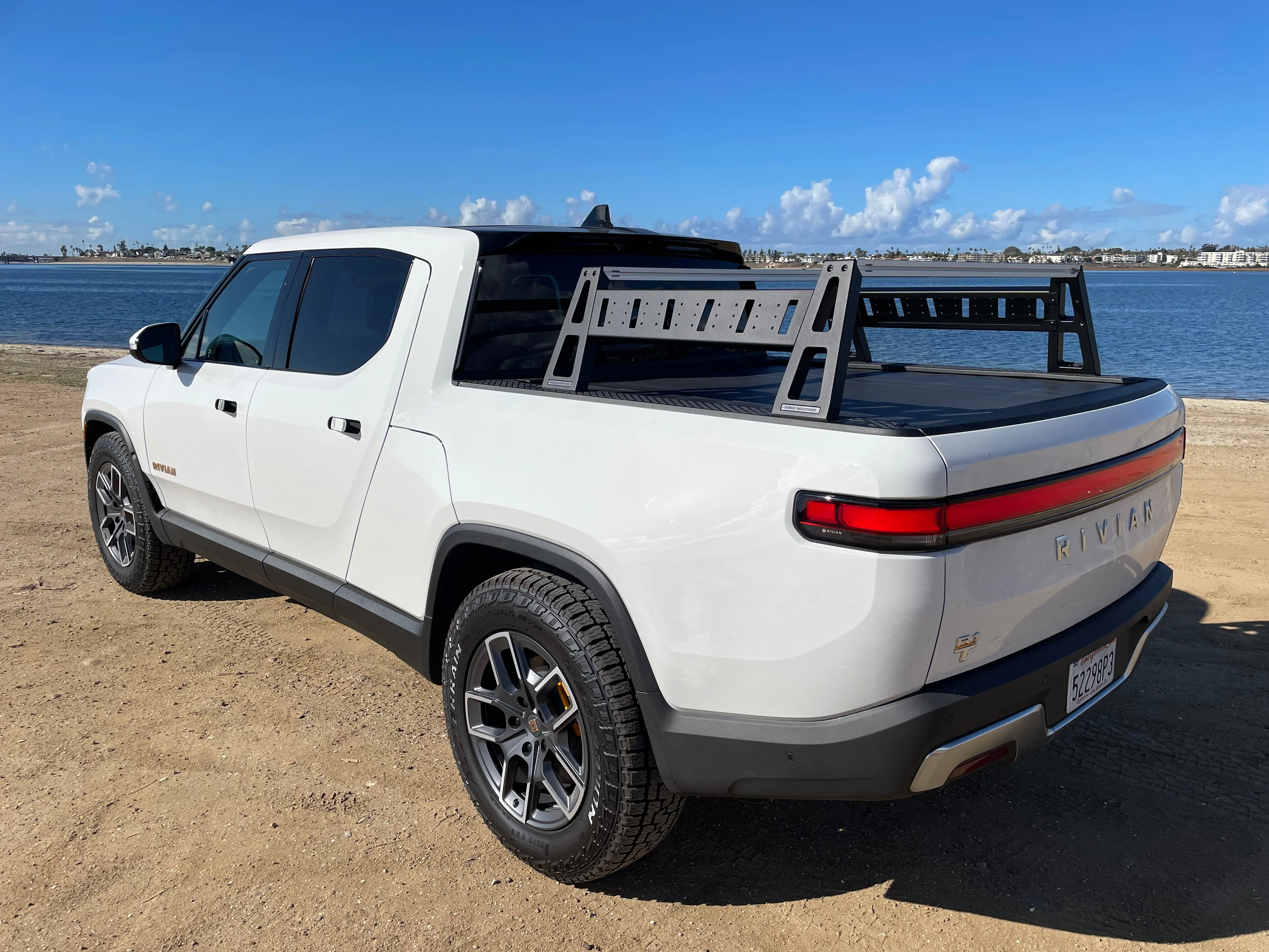 Sierra Rack System Compatible With Rivian R1T - Image 2