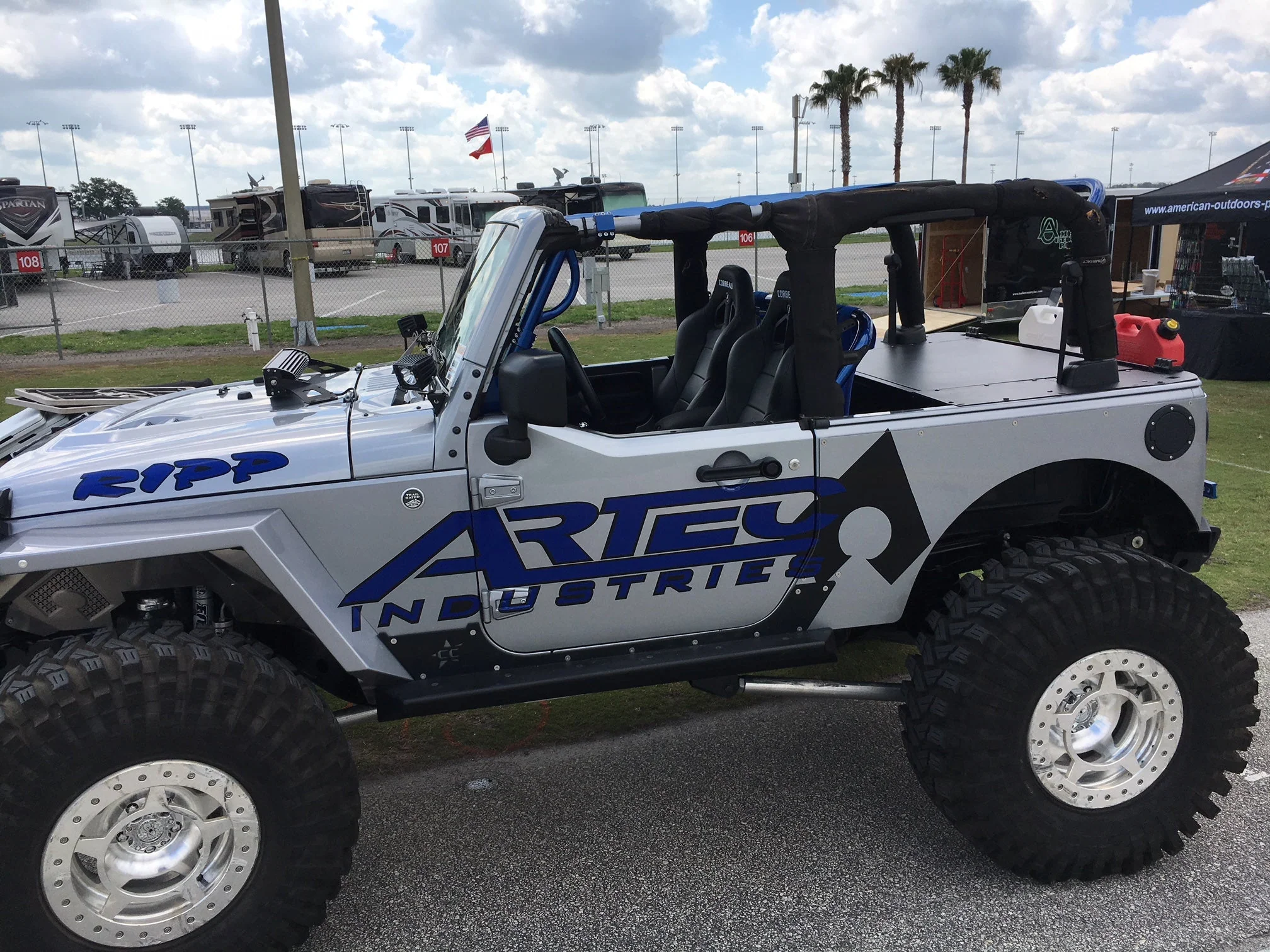 Slipstream Jeep Security Enclosure - JK (2 Door) - Image 9