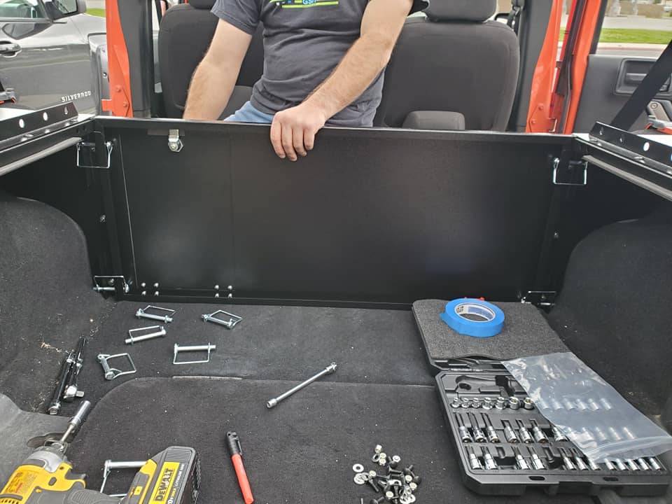 Slipstream Jeep Security Enclosure - JKU (4 Door) - Image 11