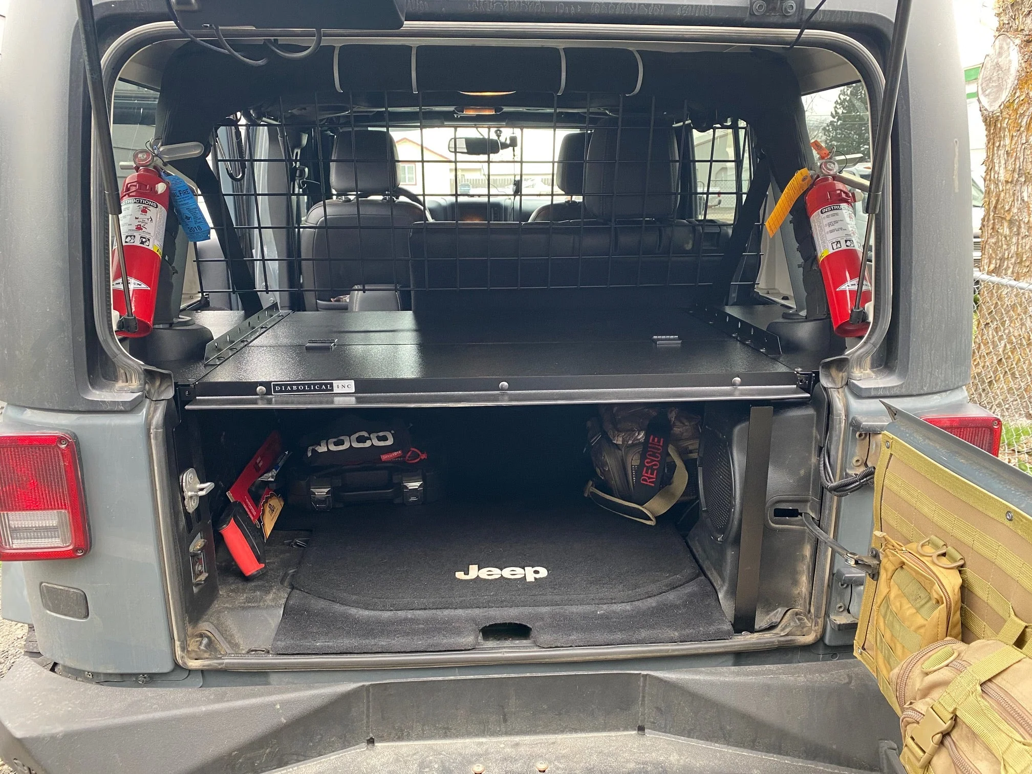 Slipstream Jeep Security Enclosure - JKU (4 Door) - Image 14
