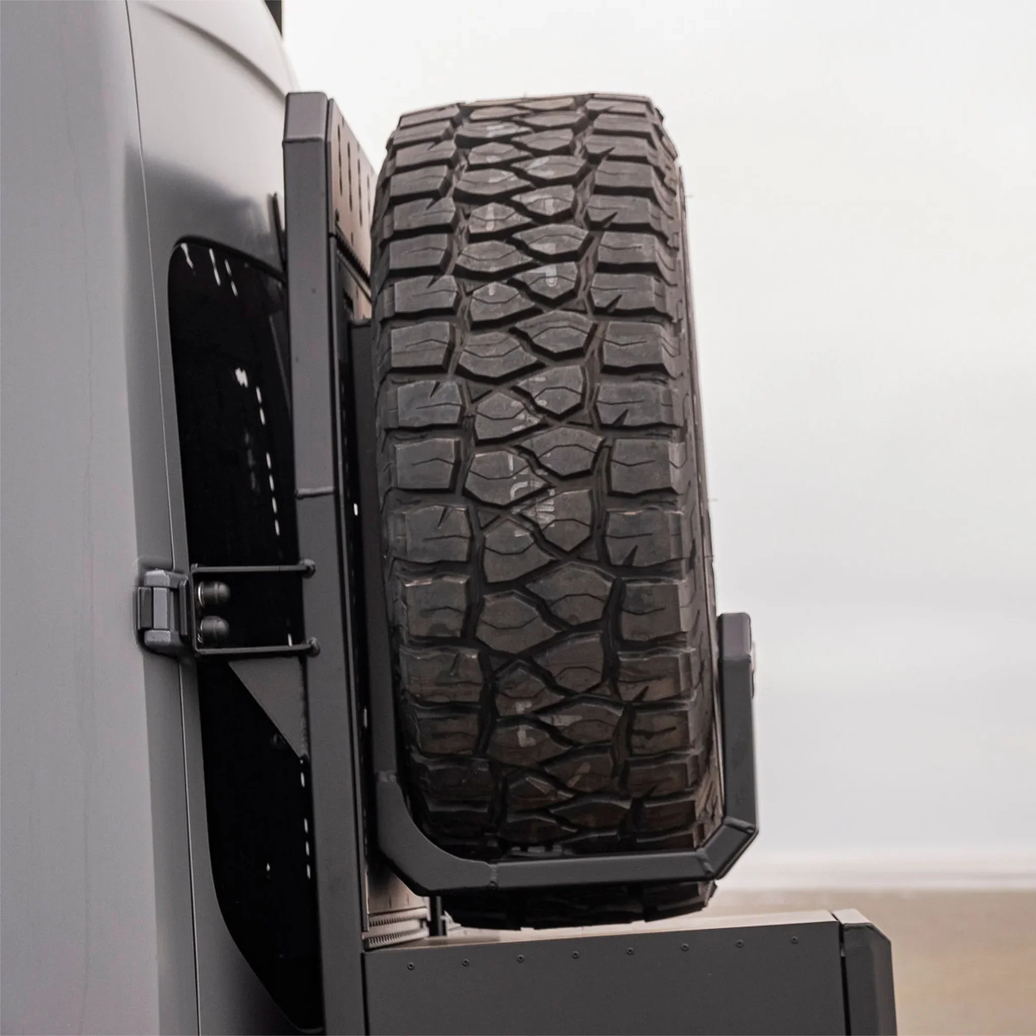 Spare Wheel Carrier for Rear Cargo Carrier  – XBULL - Image 6