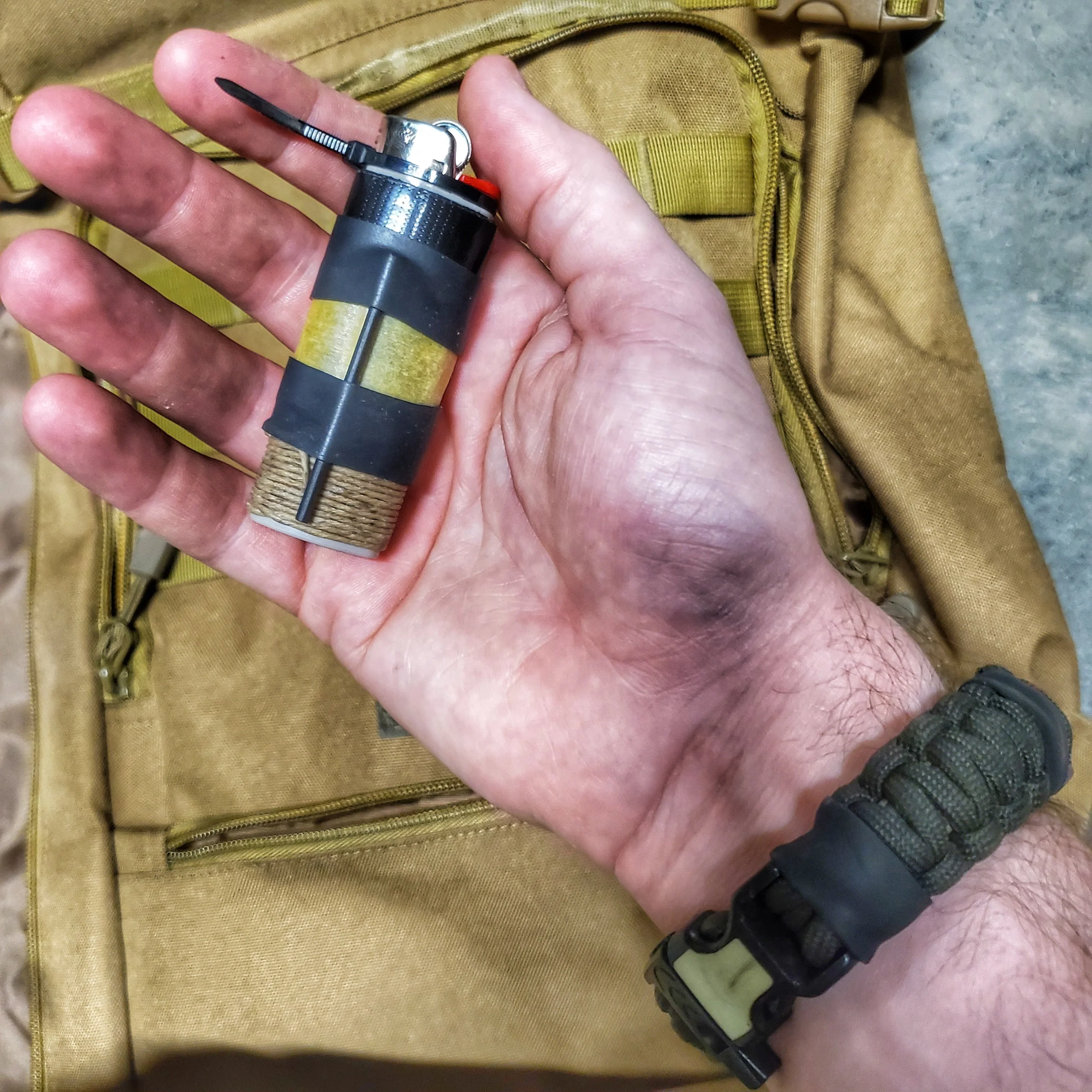 Survival Kit Lighter - Fire Starter outfitted with supplies. - Image 16