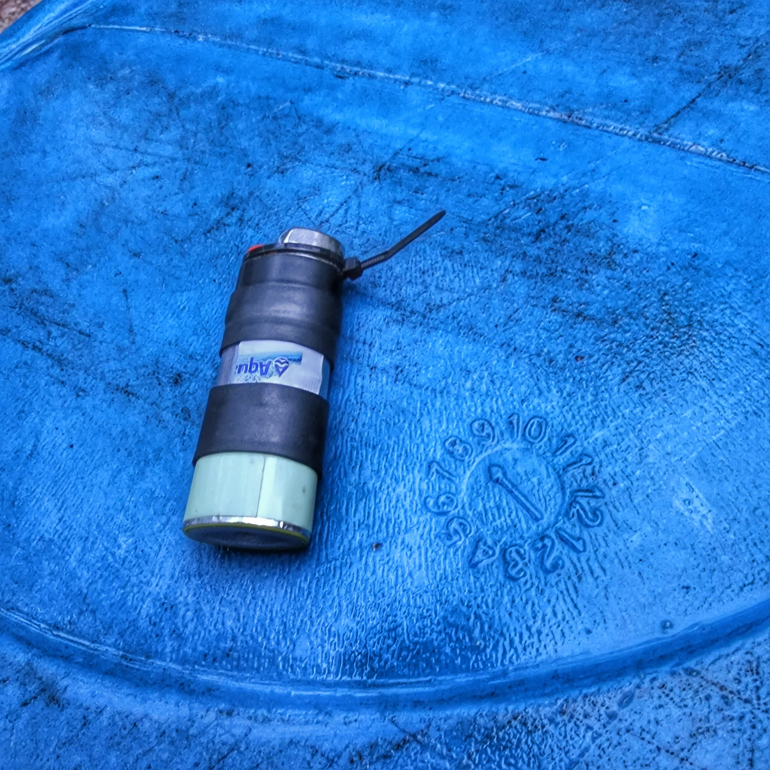 Survival Kit Lighter - Fire Starter outfitted with supplies. - Image 44