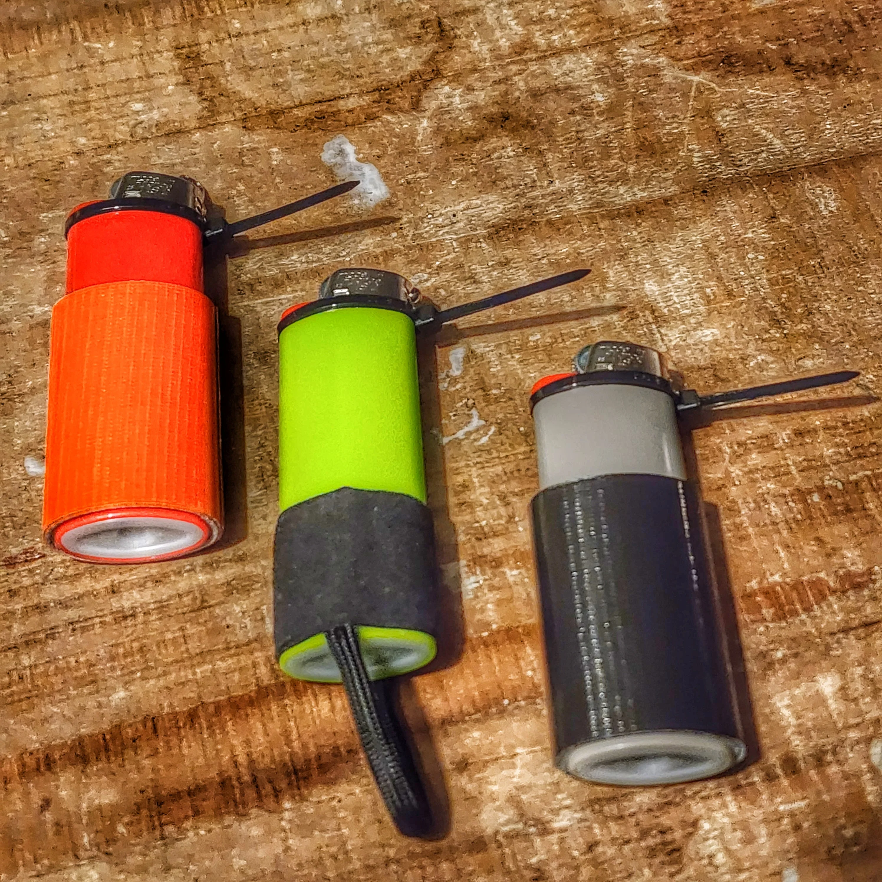 Survival Kit Lighter - Fire Starter outfitted with supplies. - Image 53