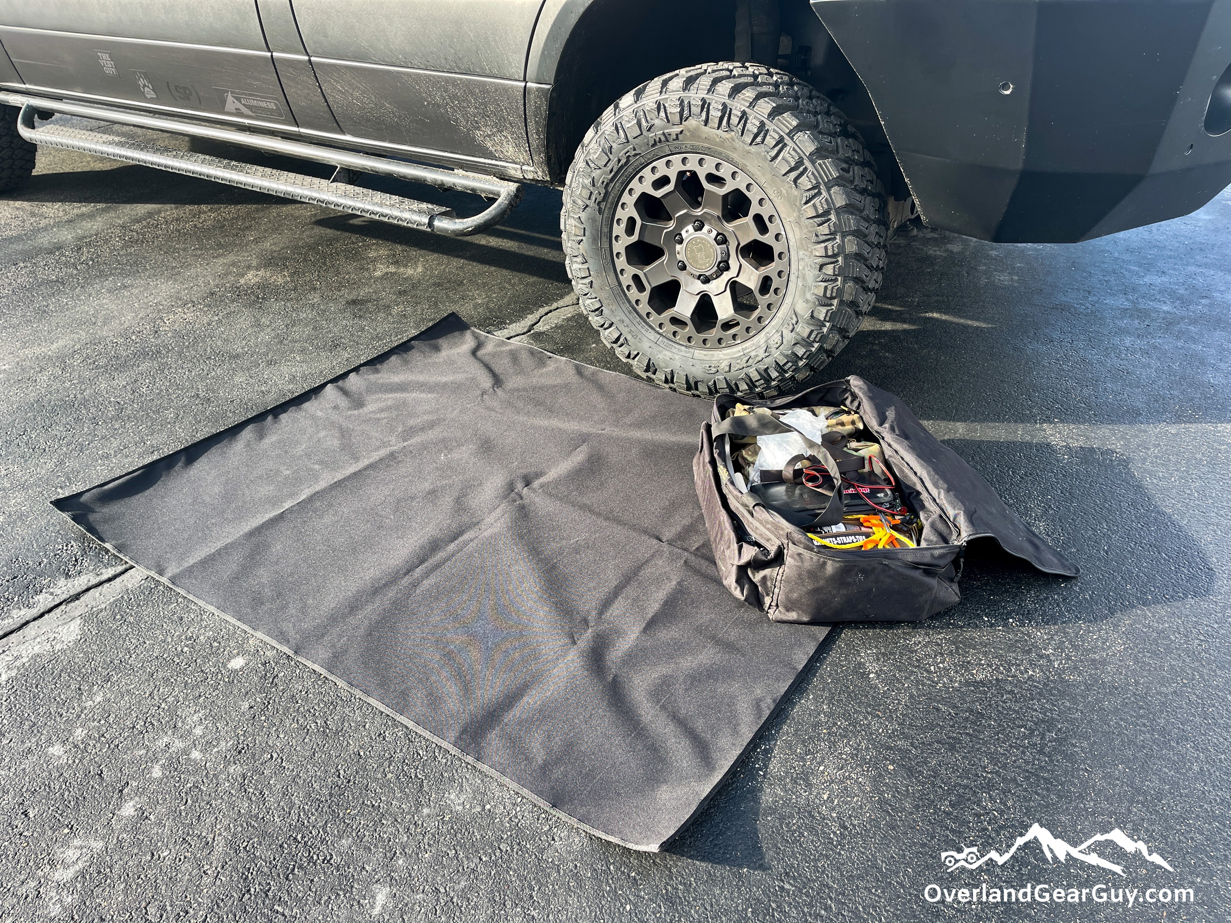 Tony Ground Mat - Image 15