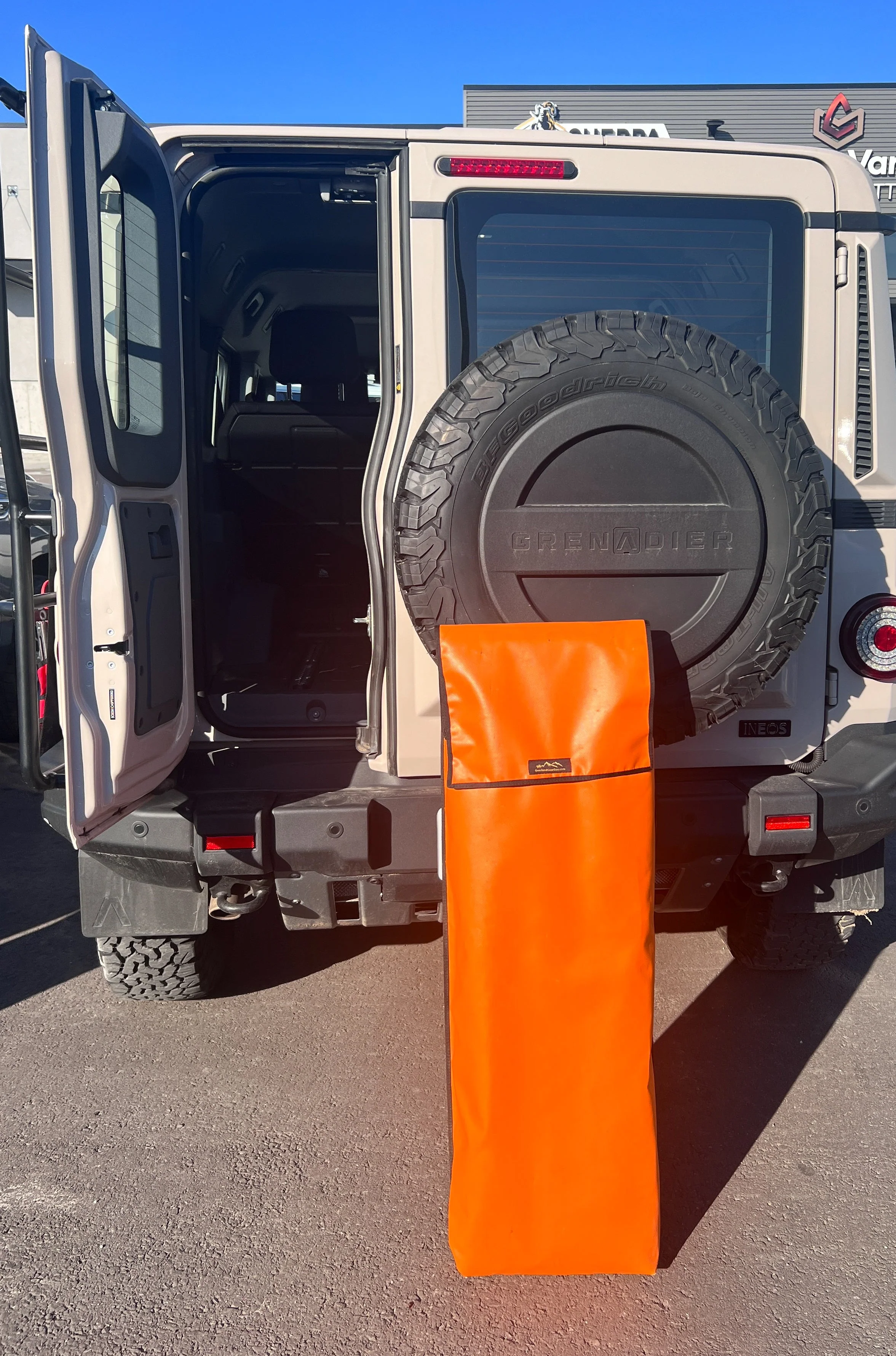 Traction Recovery Board Storage Bag - Image 2