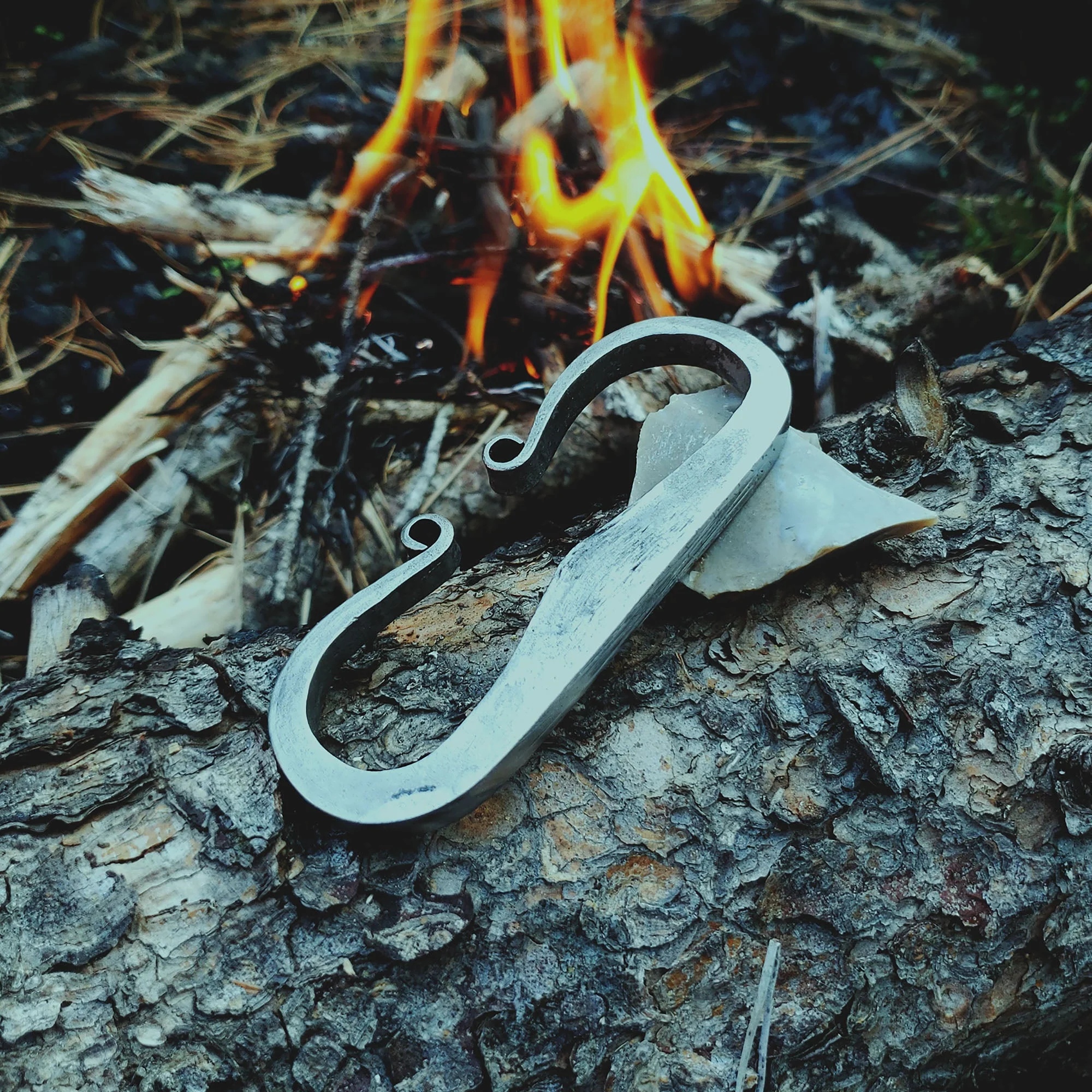 Traditional Flint & Steel - Basic Kit - High-Carbon Steel Striker, Flint and Charcloth - Image 2