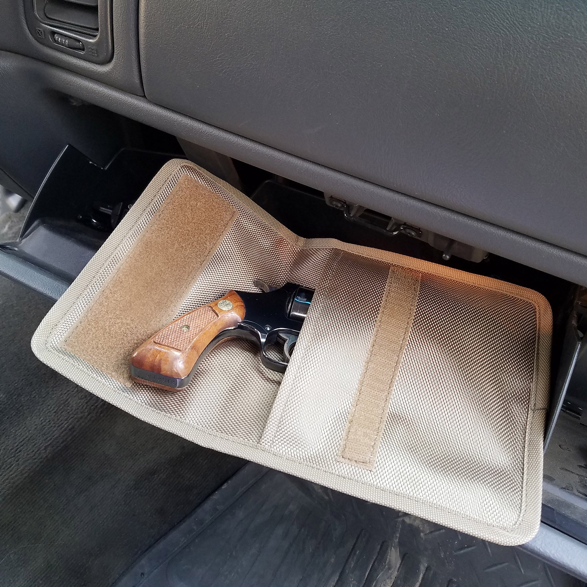 Universal Nylon Storage Case - Store Your Personnel Items While Camping or Hiking - Image 5