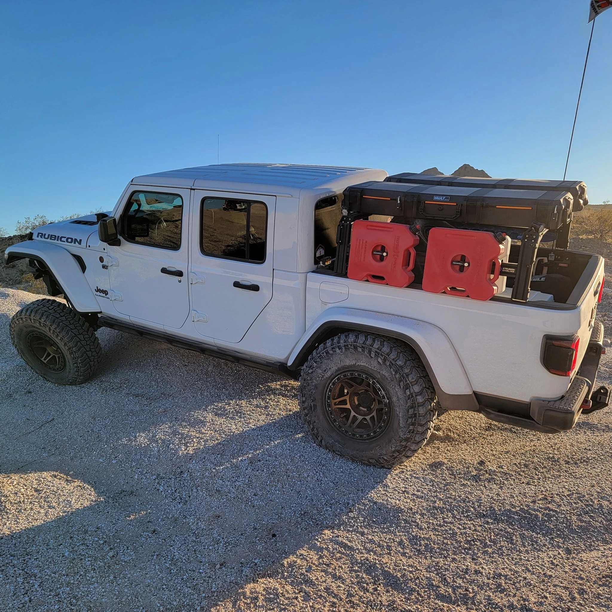 XTR3 Bed Rack for Jeep Gladiator - Image 9